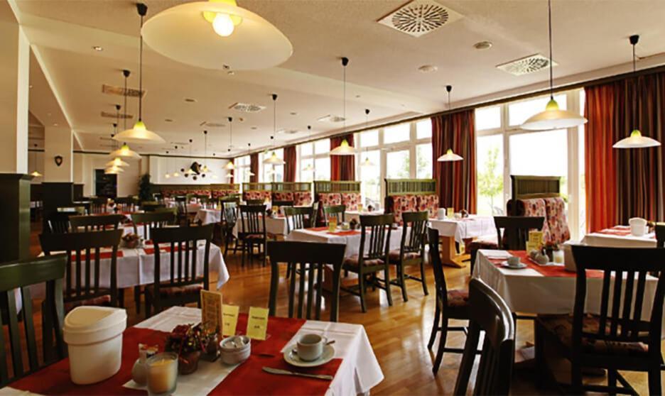 Landsitz Hotel Темплин Екстериор снимка